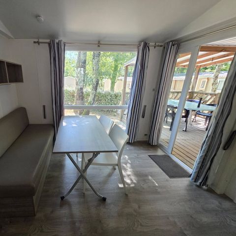 Mobilheim 4 Personen - Comfort | 2 Schlafz. | 4 Pers. | Einfache Terrasse | Klimaanlage
