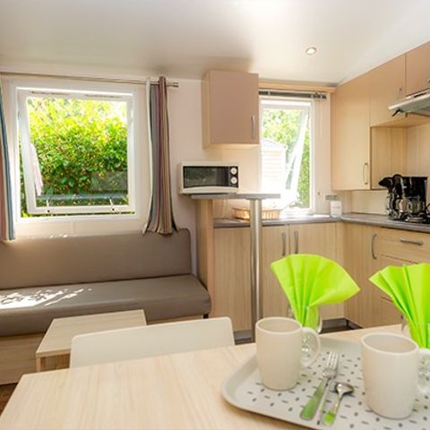 Mobilheim 6 personen - Classic XL | 3 Schlafz. | 6 Pers. | Erhöhte Terrasse | Klimaanlage | TV