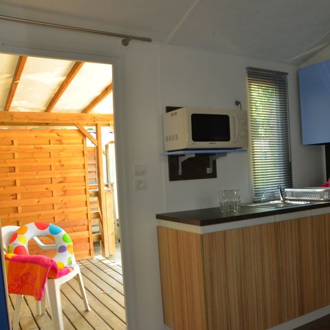 Mobilheim 6 Personen - Mobil Home 2 Zi 4/6 Pers halboffene Terrasse ohne Klimaanlage