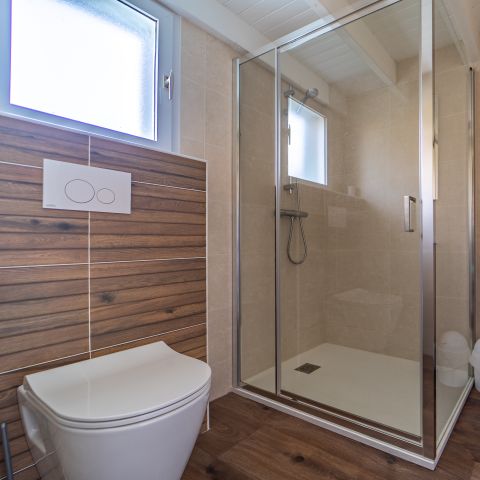 Studio 4 Personen - Premium mit Jacuzzi