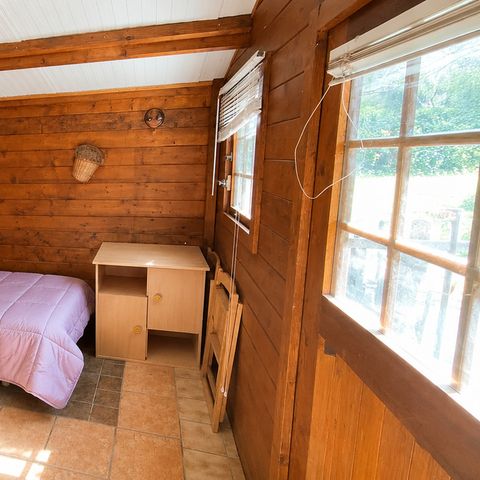 Chalet 2 Personen - Kleines Holzchalet Schlafsaal (ohne Küche und Wasser)