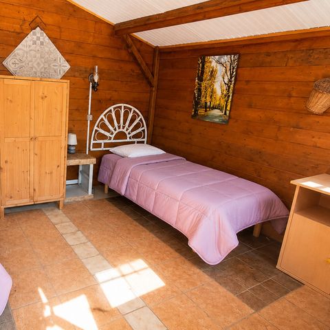 Chalet 2 Personen - Kleines Holzchalet Schlafsaal (ohne Küche und Wasser)