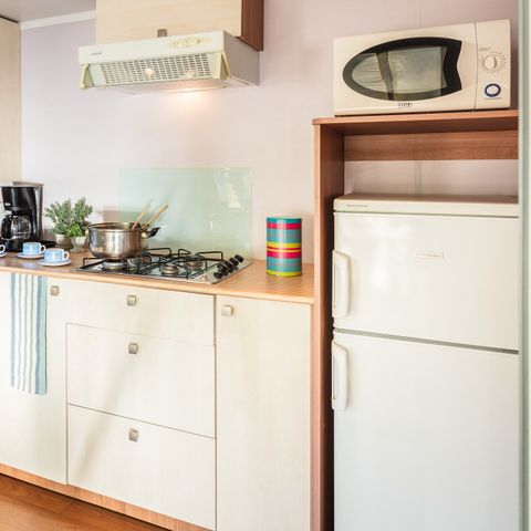 Mobilheim 6 Personen - Classic | 2 Zi. | 4/6 Pers. | Erhöhte, nicht überdachte Terrasse | Clim.