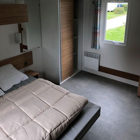 Mobilheim 4 Personen - Komfort 27m² PMR 2 Zimmer darunter Terrasse + TV