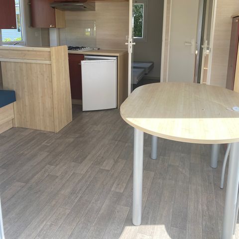 Mobilheim 4 Personen - Standard 27m² inkl. Terrasse 2 Schlafzimmer + TV