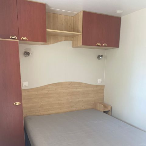 Mobilheim 4 Personen - Standard 27m² inkl. Terrasse 2 Schlafzimmer + TV