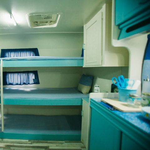 Wohnwagen 5 Personen - Azul Denim, ohne Sanitäranlagen
