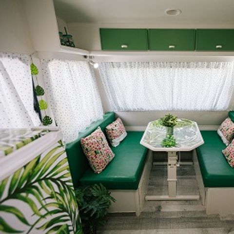 Wohnwagen 4 Personen - TROPICAL- ohne Sanitär-