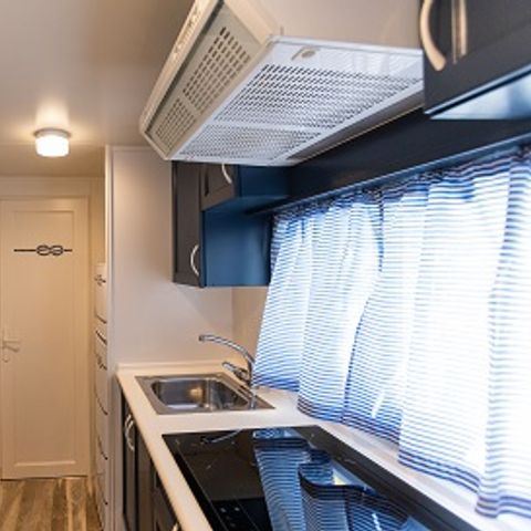 Bungalow 4 Personen - NAVY 17