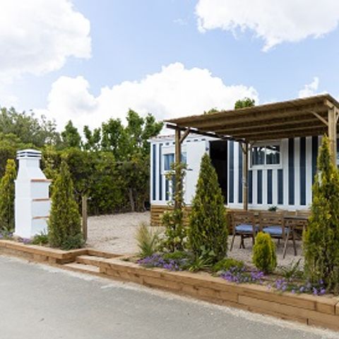Bungalow 4 Personen - NAVY 17