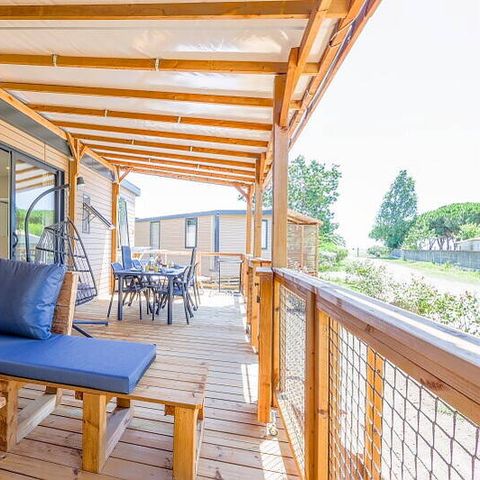 Mobilheim 6 Personen - Mobilheim | Ultimate | 3 Schlafz. | 6 Pers. | Erhöhte Terrasse | Jacuzzi | 2 Bäder | Klima.