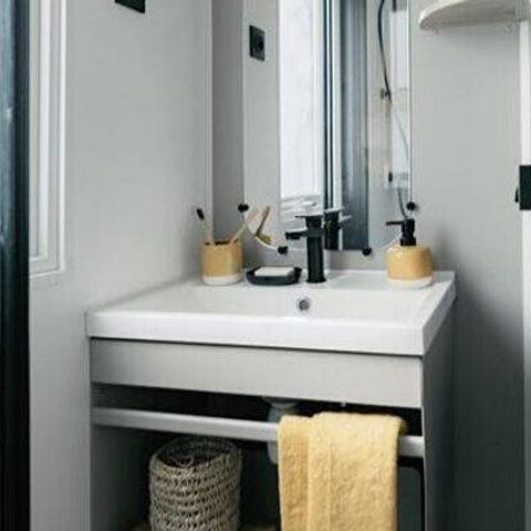 Mobilheim 6 Personen - Mobilheim | Premium | 3 Schlafz. | 6 Pers. | Terrasse Lounge | Clim.