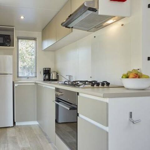 Mobilheim 6 Personen - Comfort | 2 Zi. | 4/6 Pers. | Höher gelegene Terrasse | 1 Bad | Klimaanlage