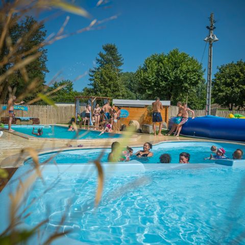 Camping Paradis Family des Issoux d'Ardèche - Ardèche - Image N°2