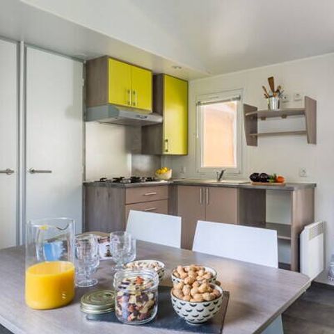 Mobilheim 6 Personen - Comfort | 3 Schlafz. | 6 Pers. | Erhöhte Terrasse | Klimaanlage