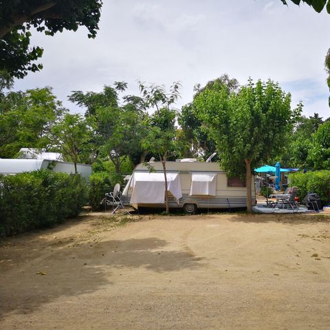 Stellplatz - PRESTIGE (90 m² ODER 110 m²)