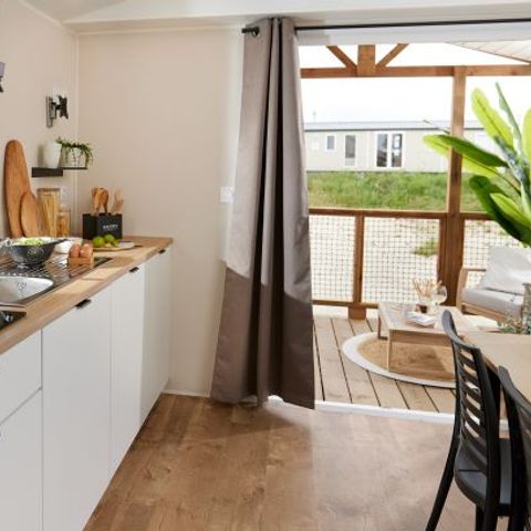 Mobilheim 4 Personen - Premium - 35 m² (2 Zimmer) + Überdachte Terrasse