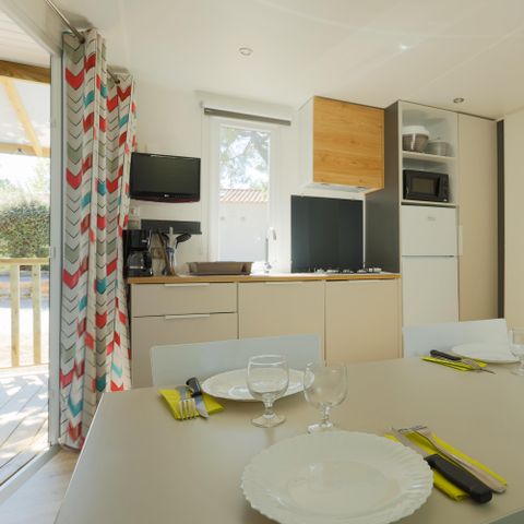 Mobilheim 4 Personen - Mobilheim Horizon 27.5m² (2 Zimmer) (- 8 Jahre) + integrierte Terrasse + TV 4 Pers.