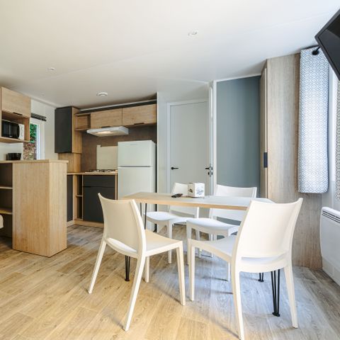 Mobilheim 5 Personen - Mobilheim Evasion Plus 28.5m² (2 Zimmer) (- 3 Jahre) + TV + Terrasse + Klima + Geschirrspüler 4/5 Pers.