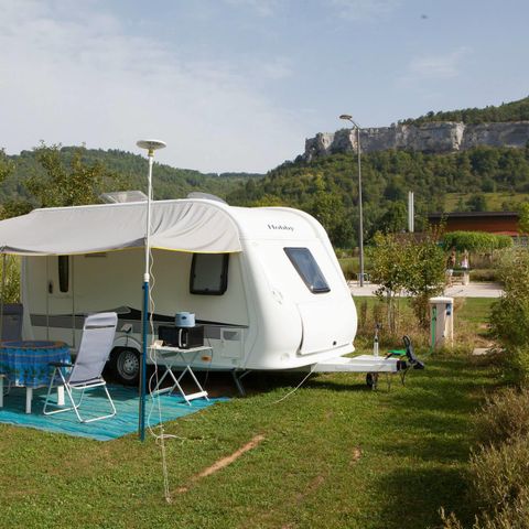 Stellplatz - Pauschale Komfort : 2 Pers. + Auto + Strom / 120 m².