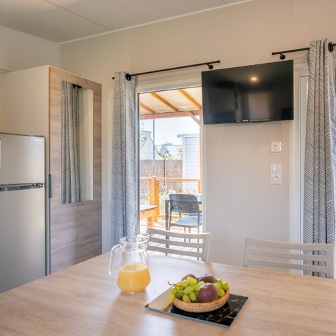 Mobilheim 6 Personen - Mobilheim | Premium | 3 Zi. | 6 Pers. | Erhöhte Terrasse | Klimaanlage | TV