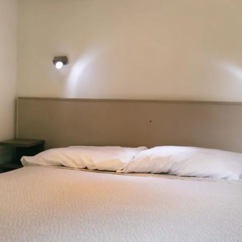 Mobilheim 5 personen - 5 (2 Schlafzimmer)