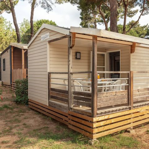 Bungalow 6 personen - Mobilheim | Comfort | 3 Zi. | 6 Pers. | Einfache Terrasse | Clim.