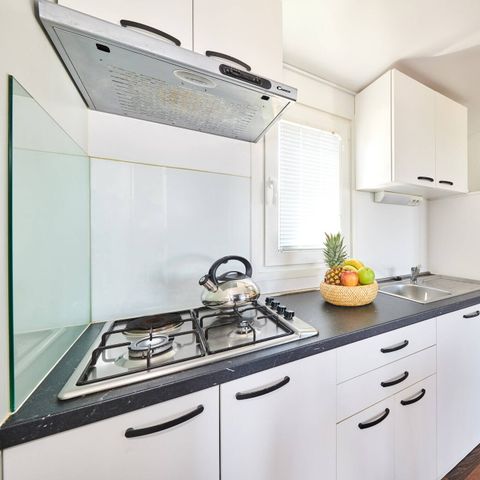 Mobilheim 6 Personen - Comfort | 3 Zi. | 6 Pers. | Erhöhte Terrasse | 2 Bäder | Klimaanlage | TV