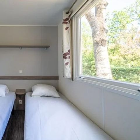 Mobilheim 6 personen - Comfort | 2 Zi. | 4/6 Pers. | *Erhöhte Terrasse* | 1 Bad | Klimaanlage