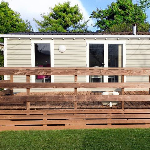 Mobilheim 4 Personen - Comfort | 2 Zi. | 4 Pers. | Erhöhte, nicht überdachte Terrasse | Clim.