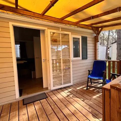 Mobilheim 4 Personen - Comfort | 2 Schlafz. | 4 Pers. | Erhöhte Terrasse | Klimaanlage