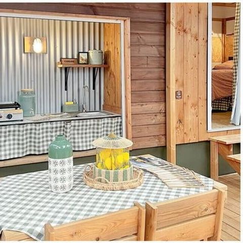 AUßERGEWÖHNLICHE UNTERKUNFT 4 Personen - Tiny House | 2 Zi. | 4 Pers. | Erhöhte Terrasse | 1 Bad | Klimaanlage