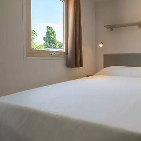 Mobilheim 4 Personen - Premium | 2 Schlafz. | 4 Pers. | Einzelne Terrasse | Klimaanlage