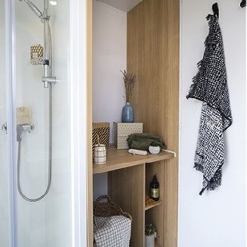 Stellplatz - "Sanitaire Privé" 2/6 pers