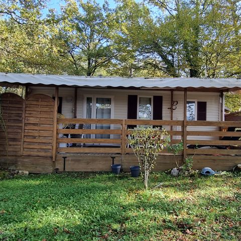 Mobilheim 4 Personen - Résidence Les Roses 32m2 Überdachte Terrasse + Fernseher + Sommerküche