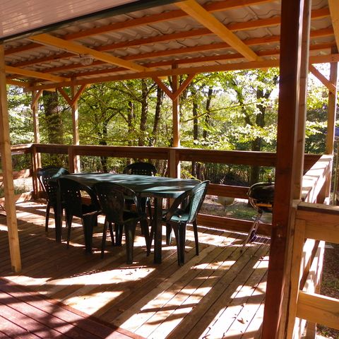 Chalet 2 Personen - Das gemütliche Häuschen "TOI ET MOI" 2pers ein einziges Zimmer Fernseher und überdachte Terrasse