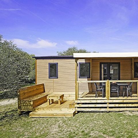 Mobilheim 6 personen - Premium | 3 Zimmer | Kapazität 6 Personen | Halbüberdachte Terrasse | 2 Bäder | Klimaanlage