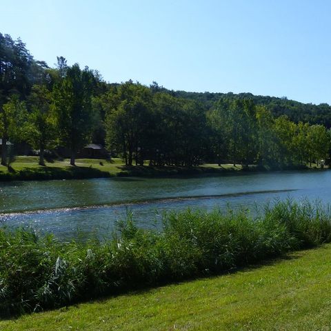 Camping Domaine du Lac - Dordogne - Image N°2