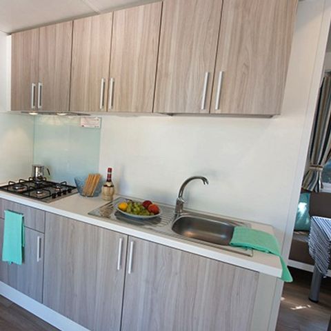 Mobilheim 6 personen - Classic | 3 Schlafzimmer | 6 Personen | Überhöhte, nicht überdachte Terrasse | 1 Badezimmer | Klimaanlage