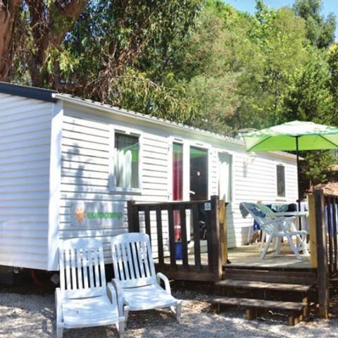 Mobilheim 6 personen - Classic | 3 Schlafzimmer | 6 Personen | Überhöhte, nicht überdachte Terrasse | 1 Badezimmer | Klimaanlage