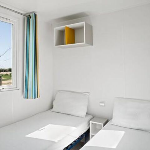 Mobilheim 6 personen - Mobilheim | Premium | 3 Schlafzimmer | 6 Personen | Erhöhte, nicht überdachte Terrasse | 1 Badezimmer | Klimaanlage