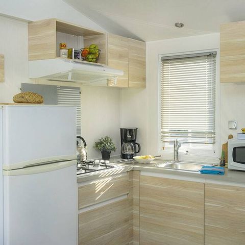 Mobilheim 4 personen - Classic | 2 Schlafz. | 4 Pers. | Nicht überdachte Hochterrasse | Klimaanlage