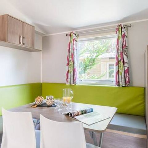 Mobilheim 4 personen - Comfort | 2 Zi. | 4 Pers. | Nicht überdachte Hochterrasse | Klimaanlage