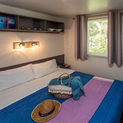 Mobilheim 6 personen - Comfort | 2 Zi. | 4/6 Pers. | Erhöhte, nicht überdachte Terrasse | Clim.