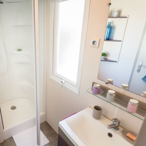 Mobilheim 6 personen - Comfort | 2 Zi. | 4/6 Pers. | Erhöhte Terrasse | Klimaanlage