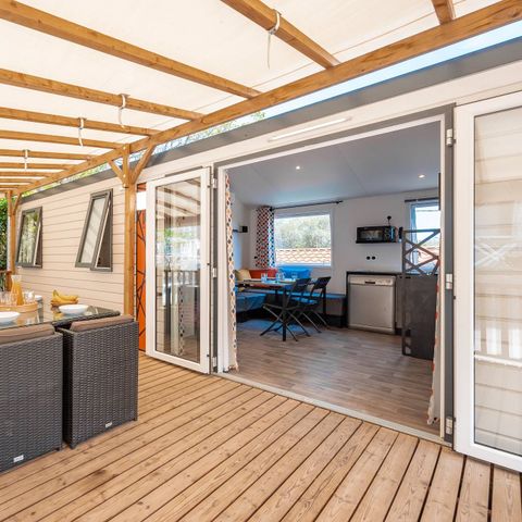 Mobilheim 8 Personen - Mobilheim | Premium | 4 Zi. | 8 Pers. | Terrasse Lounge | 2 Bad | Klima | TV
