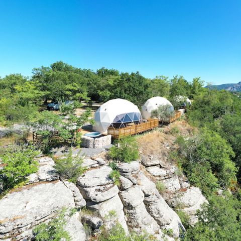 AUßERGEWÖHNLICHE UNTERKUNFT 4 Personen - Bulle Insolite und SPA Premium Serenity