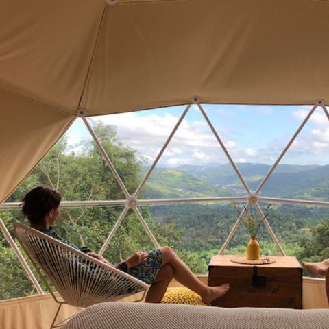 AUßERGEWÖHNLICHE UNTERKUNFT 4 Personen - Bulle Insolite und SPA Premium Serenity