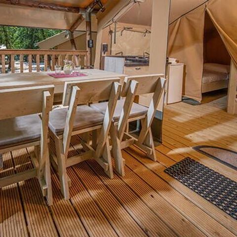 Safarizelt 6 personen - Safari-Zelt | 3 Schlafz. | 6 Pers. | Erhöhte Terrasse | 1 Bad | Klimaanlage