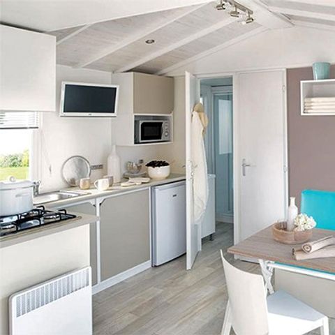 Mobilheim 4 Personen - Premium | 2 Zi. | 4 Pers. | Erhöhte Terrasse | Klimaanlage | TV